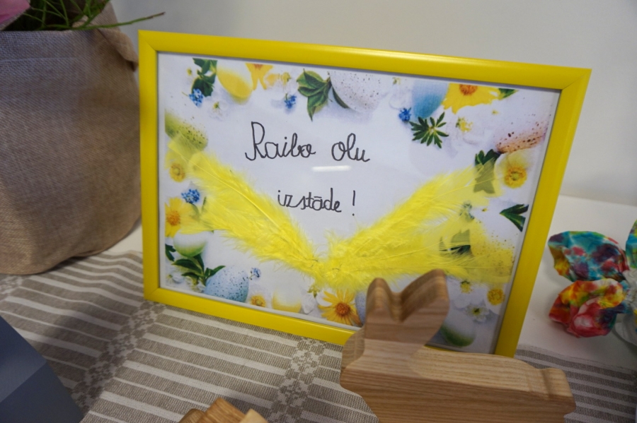 Krāsojam olas!