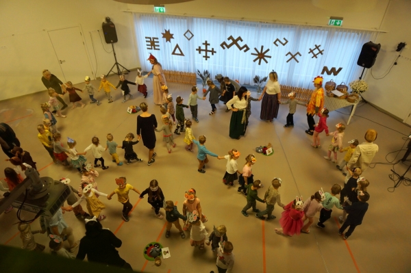 Mārtiņi, Mārtiņi, ziemai vaļā vārtiņi!